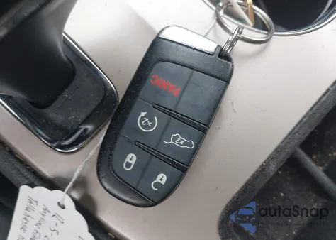 2015 Jeep Grand Cherokee Limited из США, поврежденный, VIN 1C4RJEBG9FC668155